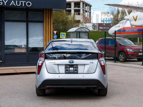 Toyota Prius IV (XW50) с пробегом 2017 года, цена 1 750 000 рублей, 151072 км, лифтбек, Автокод Объявления