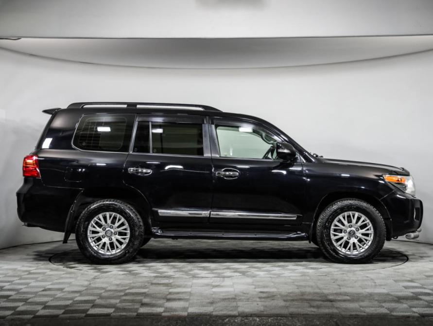 Toyota Land Cruiser 200 Series Рестайлинг 1 Санкт-Петербург  - изображение 4
