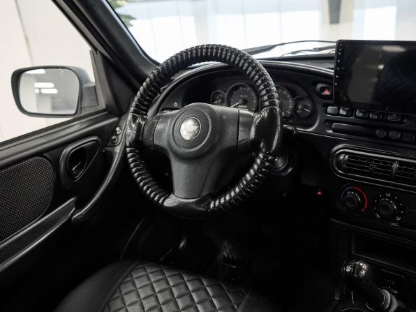 Chevrolet Niva I Рестайлинг с пробегом 2010 года, цена 347 000 рублей, 162170 км, внедорожник, Автокод Объявления
