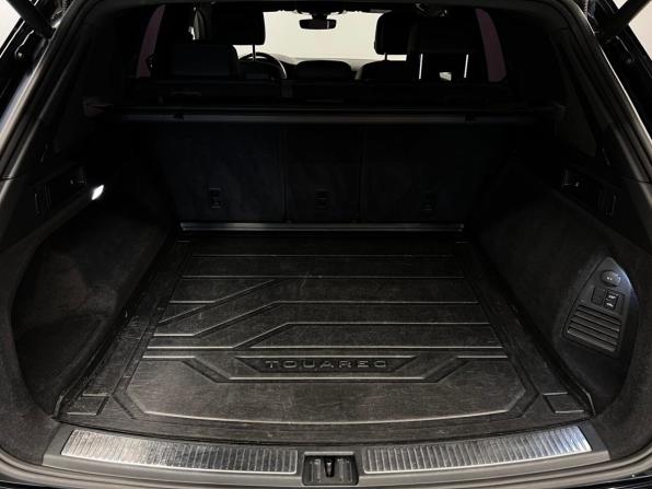 Volkswagen Touareg III с пробегом 2019 года, цена 3 969 000 рублей, 149219 км, внедорожник, Автокод Объявления