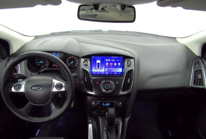 Ford Focus III с пробегом 2012 года, цена 689 000 рублей, 240226 км, хэтчбек, Автокод Объявления
