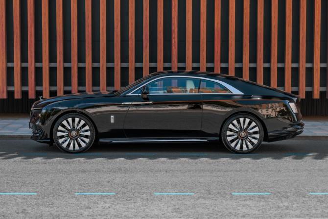 Новый Rolls-Royce Spectre 2025 года, цена 60 096 200 рублей, купе, Автокод Объявления