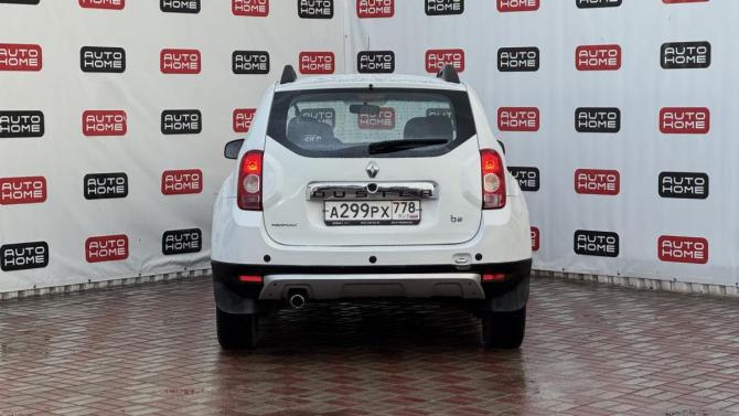 Renault Duster I с пробегом 2013 года, цена 679 990 рублей, 208000 км, внедорожник, Автокод Объявления