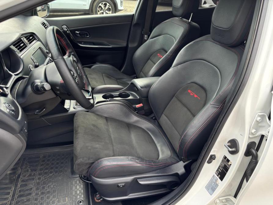 Kia Ceed GT I Рестайлинг Набережные Челны  - изображение 30