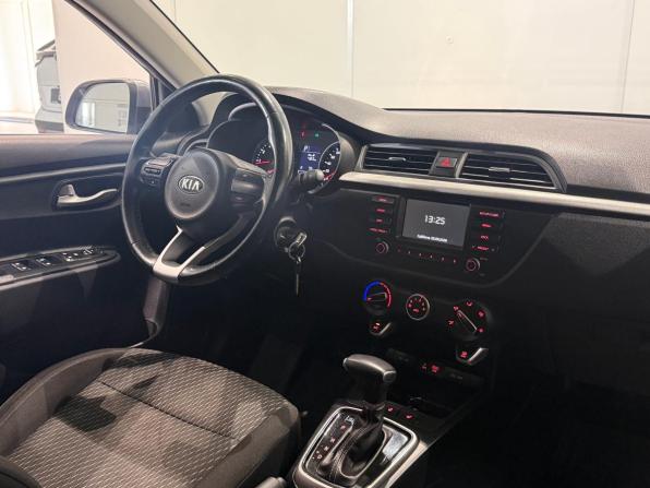 Kia Rio IV с пробегом 2018 года, цена 1 350 000 рублей, 79200 км, седан, Автокод Объявления