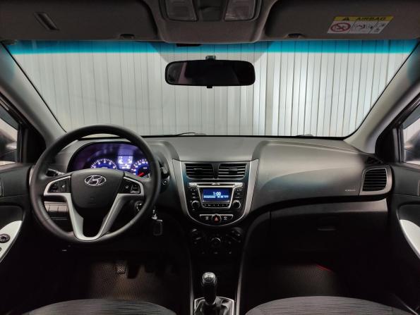 Hyundai Solaris I Рестайлинг с пробегом 2016 года, цена 849 000 рублей, 184520 км, хэтчбек, Автокод Объявления