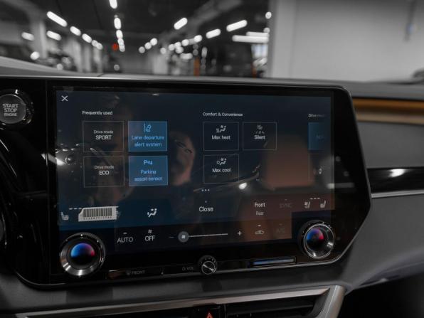 Lexus RX V с пробегом 2026 года, цена 8 250 000 рублей, 11 км, внедорожник, Автокод Объявления