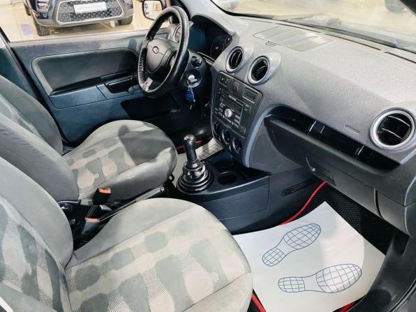 Ford Fusion I Рестайлинг с пробегом 2006 года, цена 350 000 рублей, 227956 км, хэтчбек, Автокод Объявления