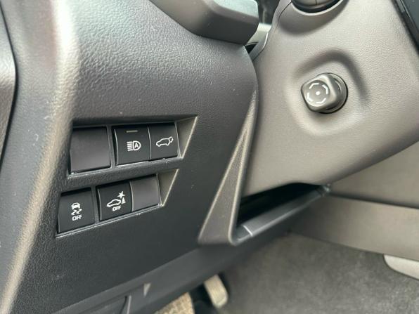 Toyota Land Cruiser 300 Series с пробегом 2021 года, цена 9 940 000 рублей, 35533 км, внедорожник, Автокод Объявления