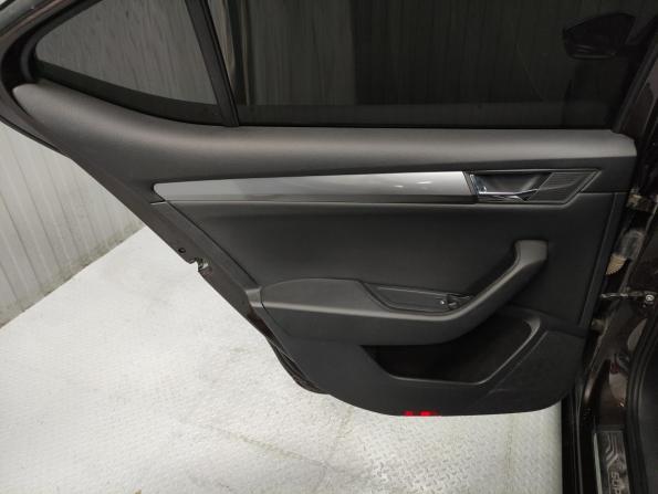 Skoda Superb III с пробегом 2016 года, цена 1 692 000 рублей, 138789 км, лифтбек, Автокод Объявления