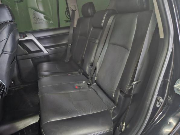 Toyota Land Cruiser Prado 150 Series Рестайлинг 2 с пробегом 2018 года, цена 5 200 000 рублей, 178459 км, внедорожник, Автокод Объявления