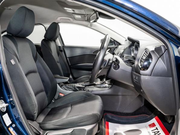 Mazda Axela III с пробегом 2015 года, цена 1 230 000 рублей, 191710 км, хэтчбек, Автокод Объявления