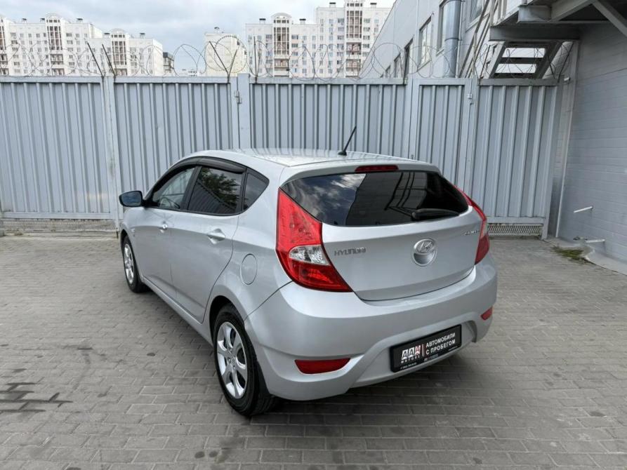 Hyundai Solaris I Ростов-на-Дону  - изображение 3