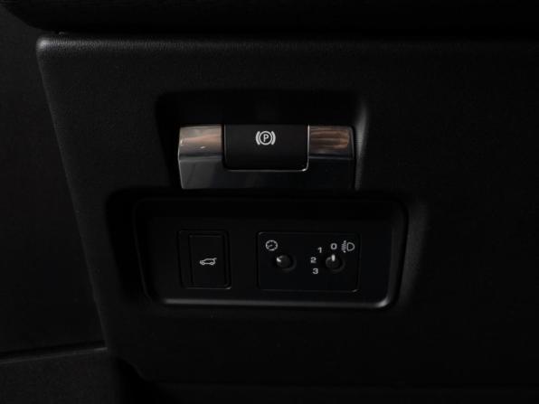 Land Rover Range Rover Evoque II с пробегом 2019 года, цена 3 899 000 рублей, 87264 км, внедорожник, Автокод Объявления