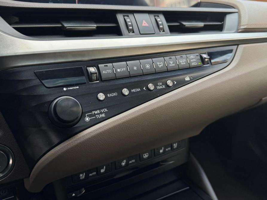 Lexus ES VII Иркутск  - изображение 21