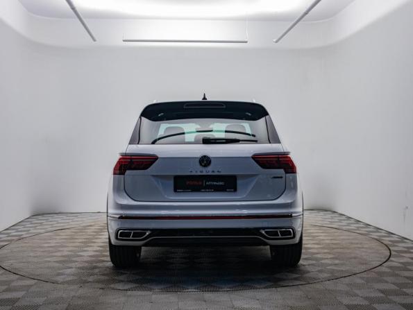 Volkswagen Tiguan II Рестайлинг с пробегом 2021 года, цена 4 290 000 рублей, 23659 км, внедорожник, Автокод Объявления