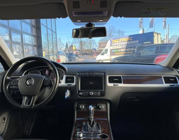 Volkswagen Touareg II Рестайлинг с пробегом 2017 года, цена 2 799 000 рублей, 156000 км, внедорожник, Автокод Объявления