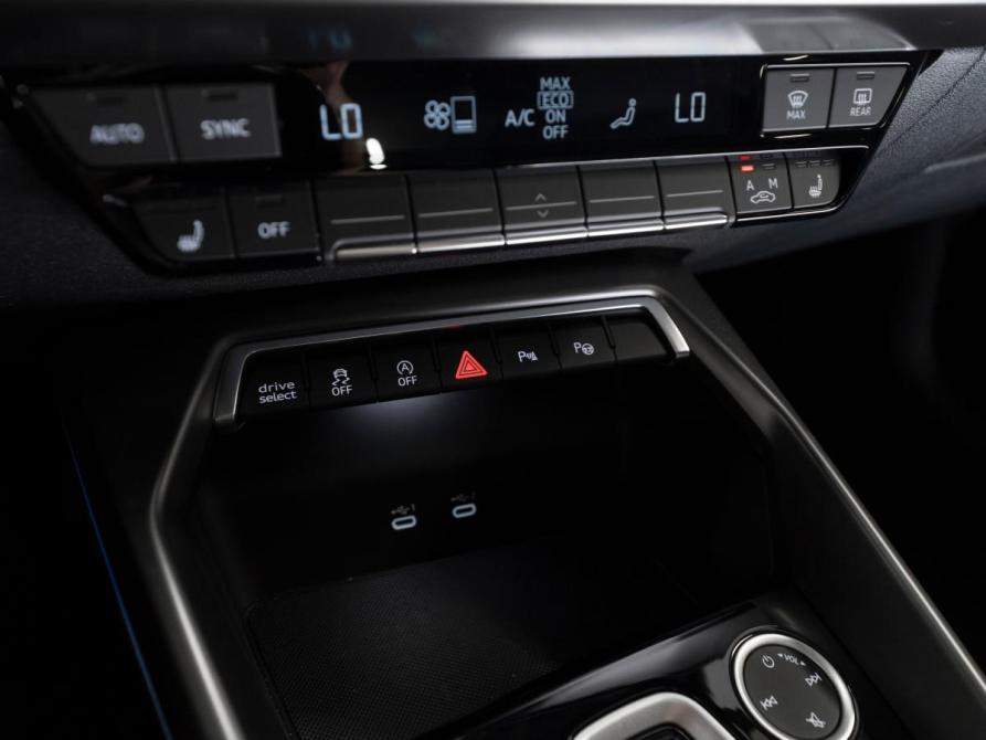 Audi A3 IV (8Y) Рестайлинг Москва  - изображение 19