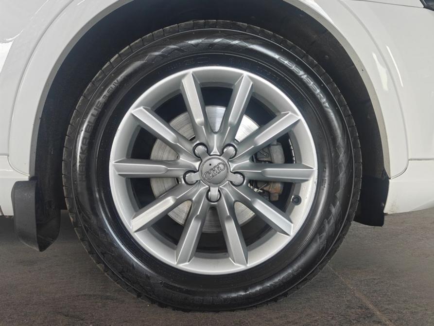 Audi Q3 I (8U) Рестайлинг Москва  - изображение 19