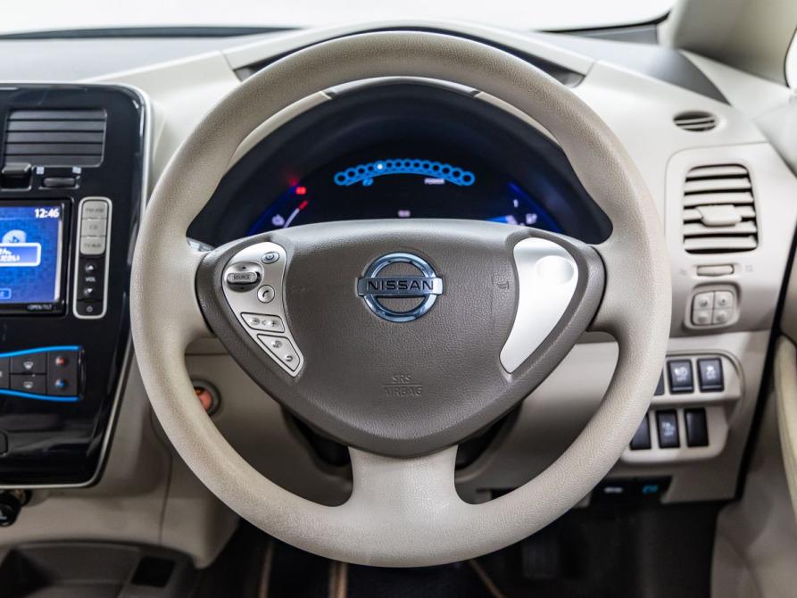 Nissan Leaf I (ZE0/AZE0) Волгоград  - изображение 21