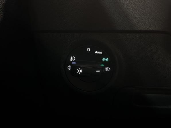 Skoda Karoq I с пробегом 2020 года, цена 2 700 000 рублей, 80394 км, внедорожник, Автокод Объявления