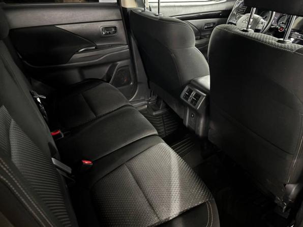 Mitsubishi Outlander III Рестайлинг 3 с пробегом 2019 года, цена 1 879 000 рублей, 138000 км, внедорожник, Автокод Объявления