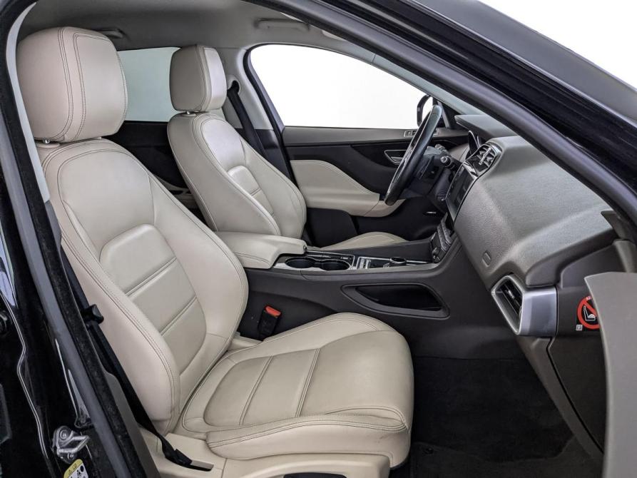 Jaguar F-Pace I Москва  - изображение 24