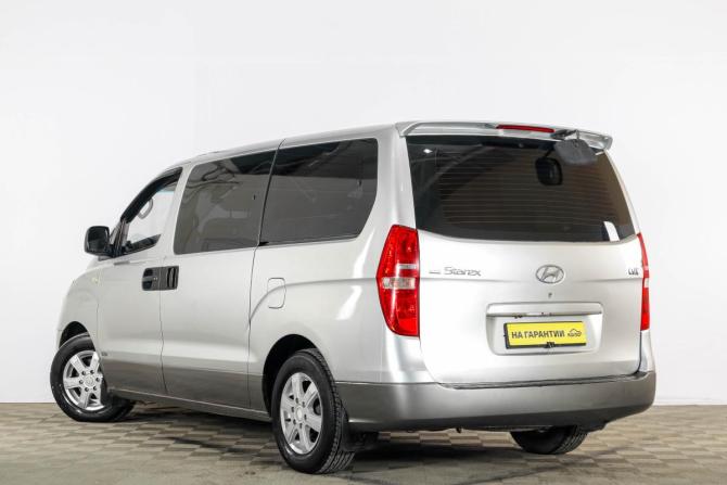 Hyundai Grand Starex I с пробегом 2008 года, цена 1 329 000 рублей, 448036 км, минивэн, Автокод Объявления