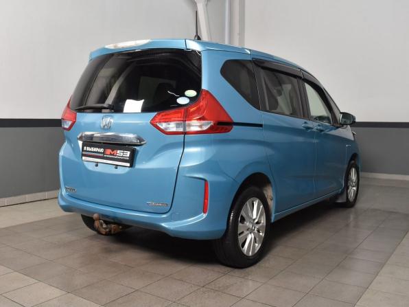 Honda Freed II с пробегом 2017 года, цена 1 299 995 рублей, 203833 км, компактвэн, Автокод Объявления