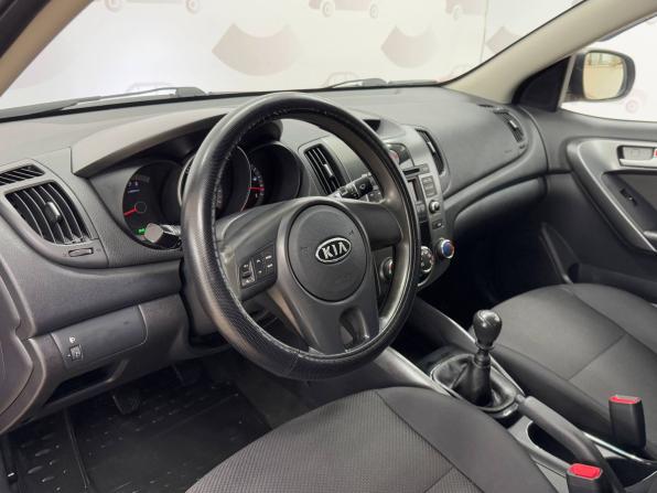 Kia Cerato II с пробегом 2012 года, цена 699 000 рублей, 262986 км, седан, Автокод Объявления