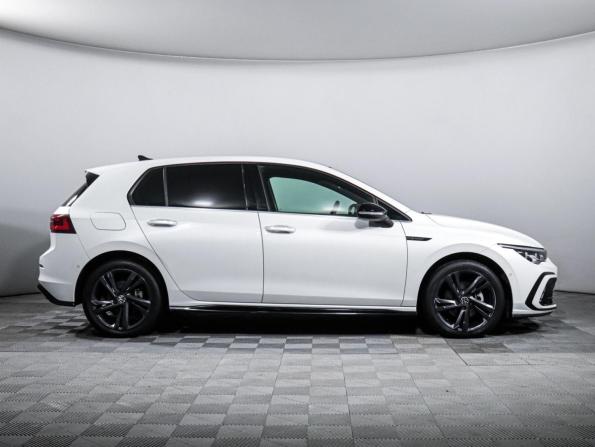 Volkswagen Golf VIII с пробегом 2021 года, цена 2 829 000 рублей, 50000 км, хэтчбек, Автокод Объявления