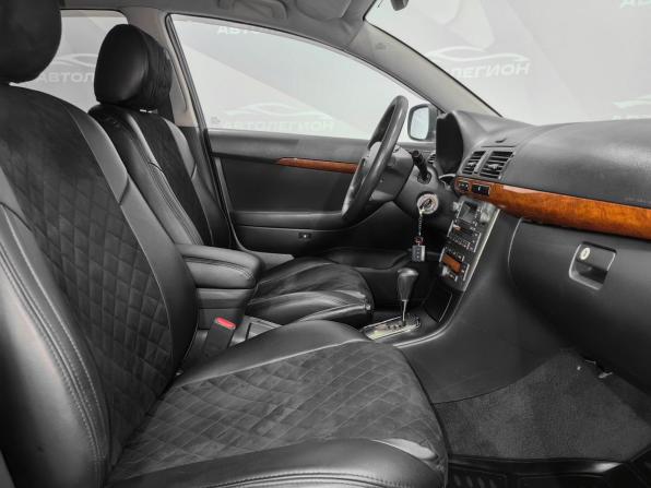 Toyota Avensis II Рестайлинг с пробегом 2008 года, цена 990 000 рублей, 228000 км, седан, Автокод Объявления