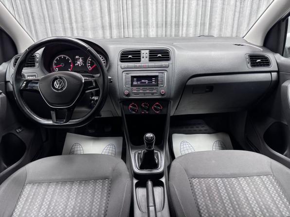 Volkswagen Polo V Рестайлинг с пробегом 2016 года, цена 1 049 000 рублей, 92211 км, седан, Автокод Объявления
