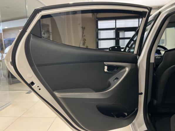 Hyundai Elantra V (MD) с пробегом 2012 года, цена 1 050 000 рублей, 197287 км, седан, Автокод Объявления