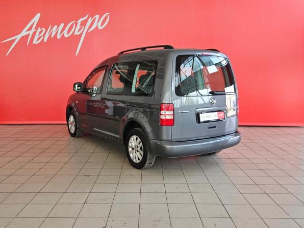 Volkswagen Caddy III Рестайлинг с пробегом 2013 года, цена 1 680 000 рублей, 38100 км, минивэн, Автокод Объявления