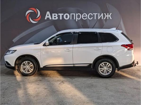 Mitsubishi Outlander III Рестайлинг 3 с пробегом 2021 года, цена 2 345 000 рублей, 117280 км, внедорожник, Автокод Объявления