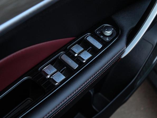 Geely Coolray I с пробегом 2020 года, цена 1 530 000 рублей, 55753 км, внедорожник, Автокод Объявления