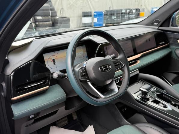 Geely Monjaro I с пробегом 2023 года, цена 3 149 000 рублей, 47300 км, внедорожник, Автокод Объявления