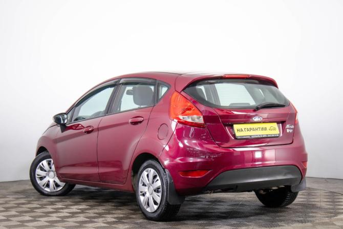 Ford Fiesta Mk6 с пробегом 2009 года, цена 359 000 рублей, 220117 км, хэтчбек, Автокод Объявления