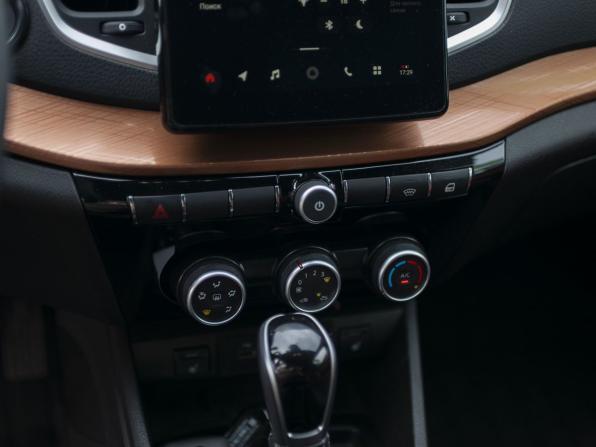 Lada (ВАЗ) Vesta I Рестайлинг (NG) с пробегом 2024 года, цена 1 550 000 рублей, 27513 км, универсал, Автокод Объявления