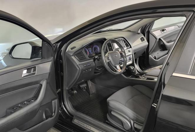 Hyundai Sonata VII (LF) Рестайлинг с пробегом 2019 года, цена 1 920 000 рублей, 89295 км, седан, Автокод Объявления