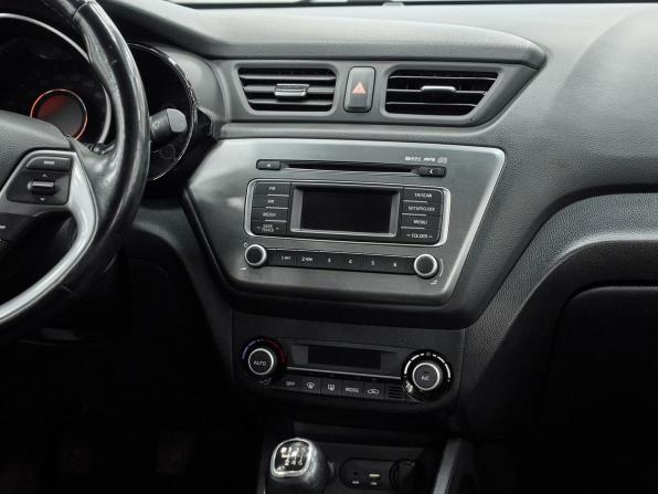 Kia Rio III Рестайлинг с пробегом 2016 года, цена 1 120 000 рублей, 55724 км, седан, Автокод Объявления