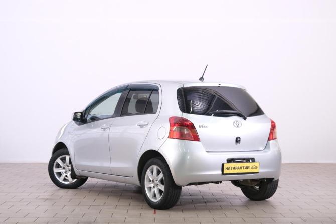 Toyota Vitz II (XP90) с пробегом 2005 года, цена 589 000 рублей, 253000 км, хэтчбек, Автокод Объявления