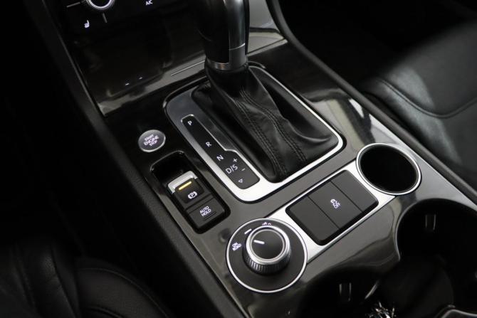 Volkswagen Touareg II Рестайлинг с пробегом 2016 года, цена 2 949 990 рублей, 101107 км, внедорожник, Автокод Объявления