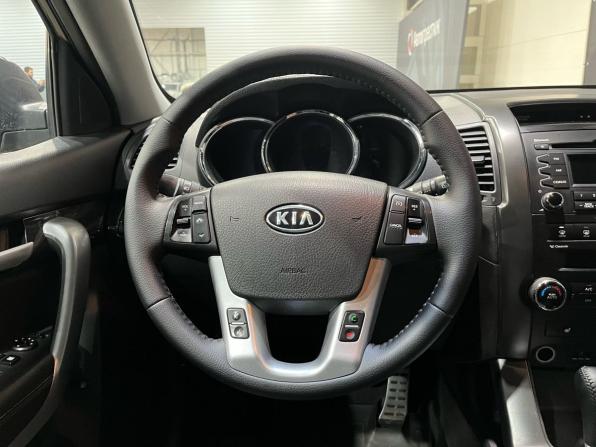 Kia Sorento II с пробегом 2011 года, цена 1 390 000 рублей, 219200 км, внедорожник, Автокод Объявления