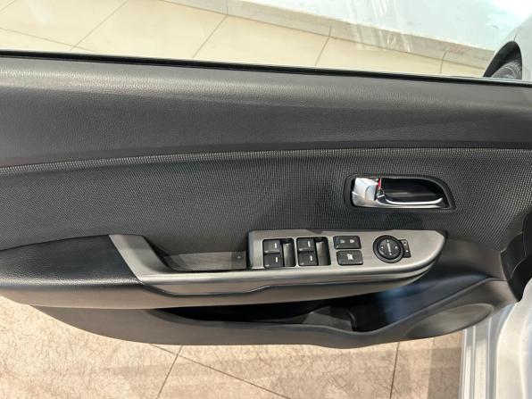 Kia Rio III Рестайлинг с пробегом 2016 года, цена 949 000 рублей, 119256 км, седан, Автокод Объявления