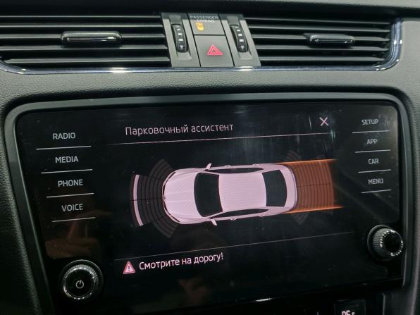 Skoda Octavia III (A7) Рестайлинг с пробегом 2019 года, цена 1 860 000 рублей, 132785 км, лифтбек, Автокод Объявления