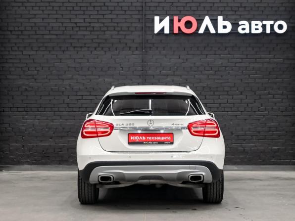 Mercedes-Benz GLA I (X156) с пробегом 2014 года, цена 1 825 000 рублей, 175842 км, внедорожник, Автокод Объявления