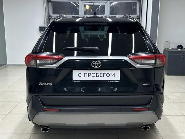 Toyota RAV4 V (XA50) с пробегом 2021 года, цена 2 325 000 рублей, 114140 км, внедорожник, Автокод Объявления