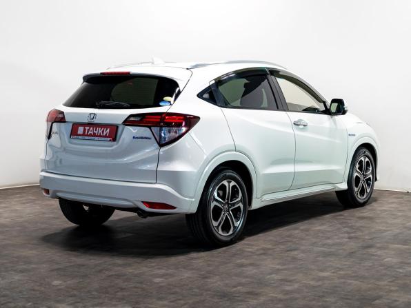 Honda Vezel I с пробегом 2017 года, цена 1 645 000 рублей, 140700 км, внедорожник, Автокод Объявления